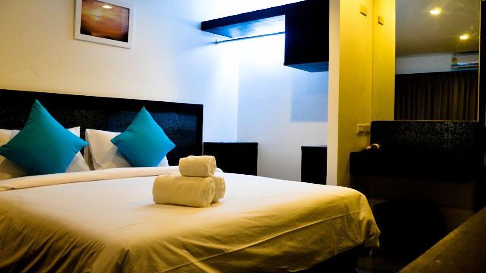 Reddoorz I-talay