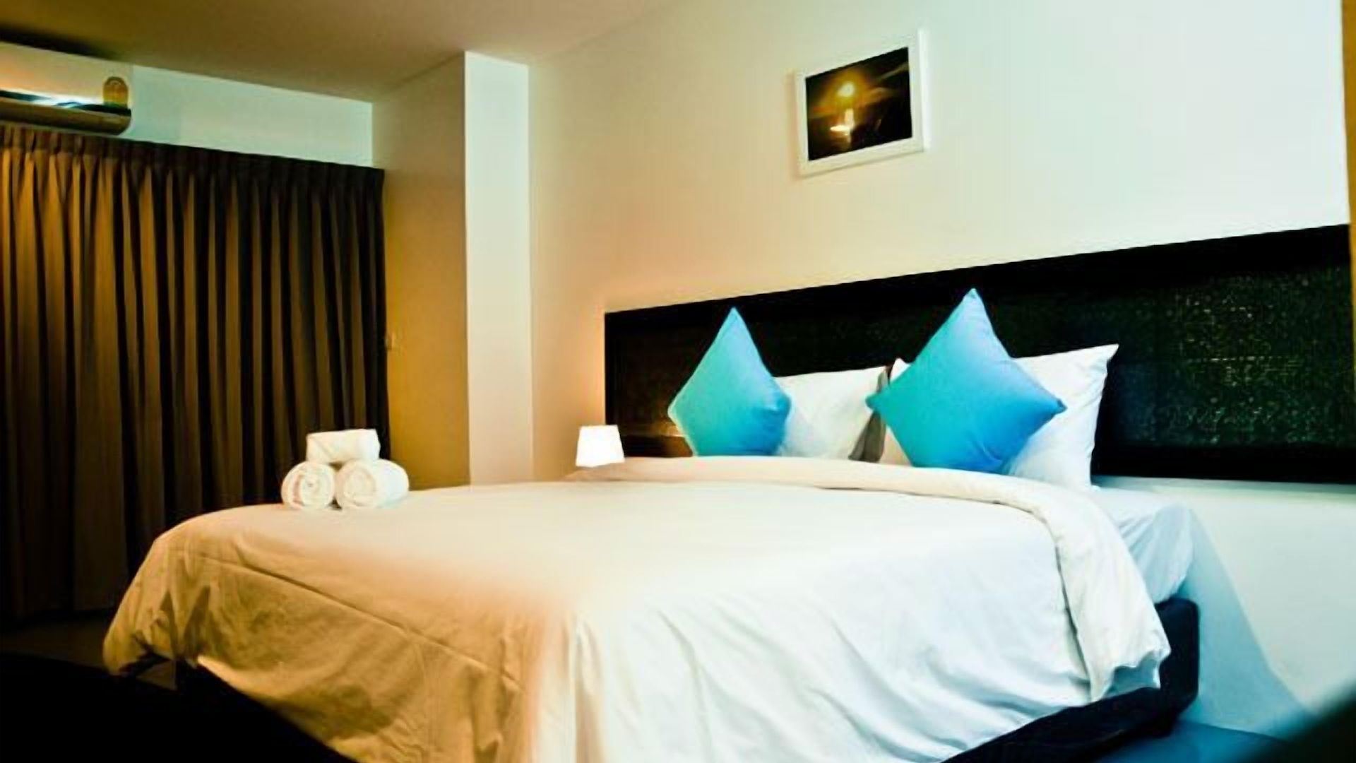 Hotel Reddoorz I-talay