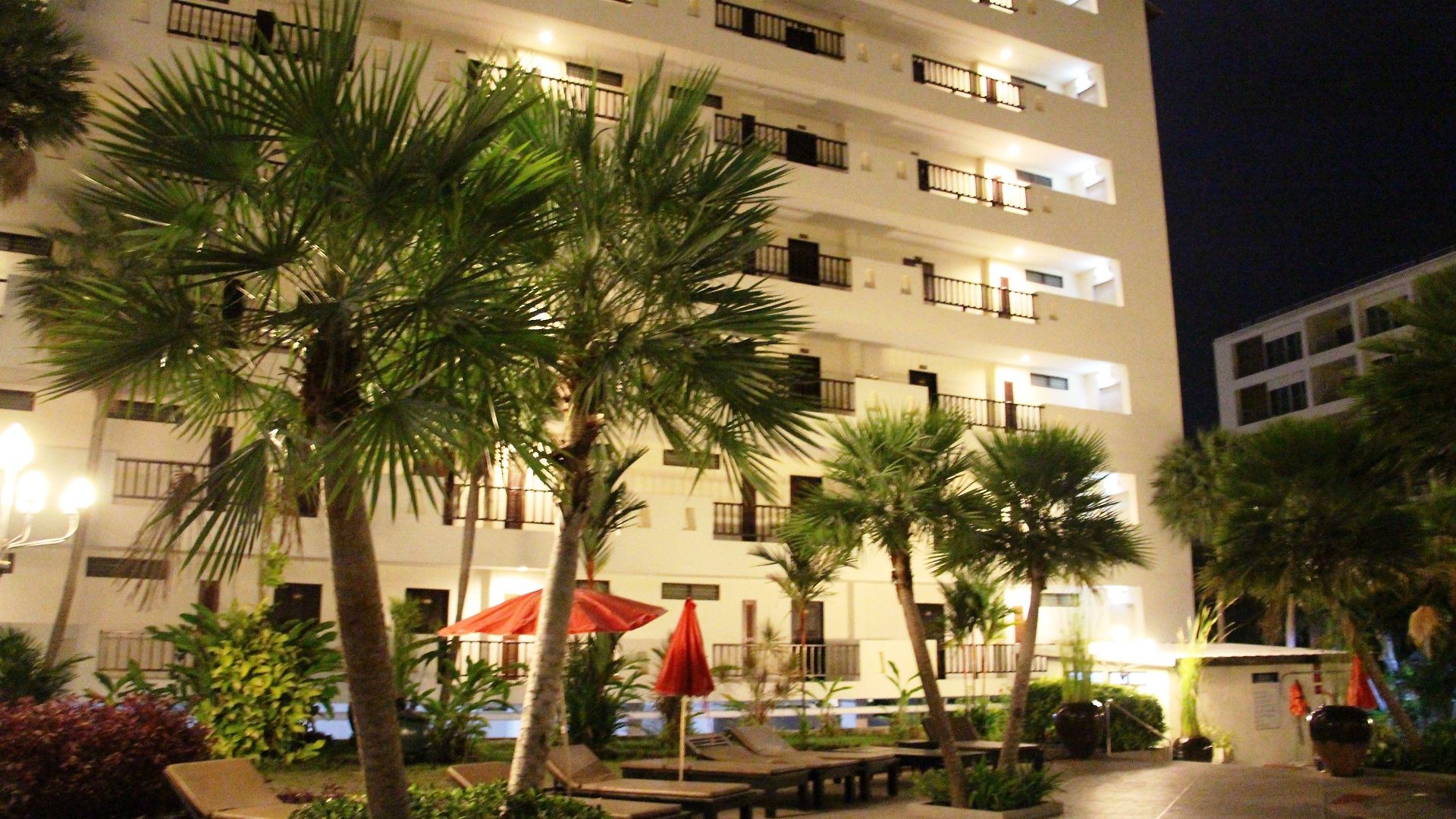 Sunday Wongamat Privacy โรงแรม Pattaya