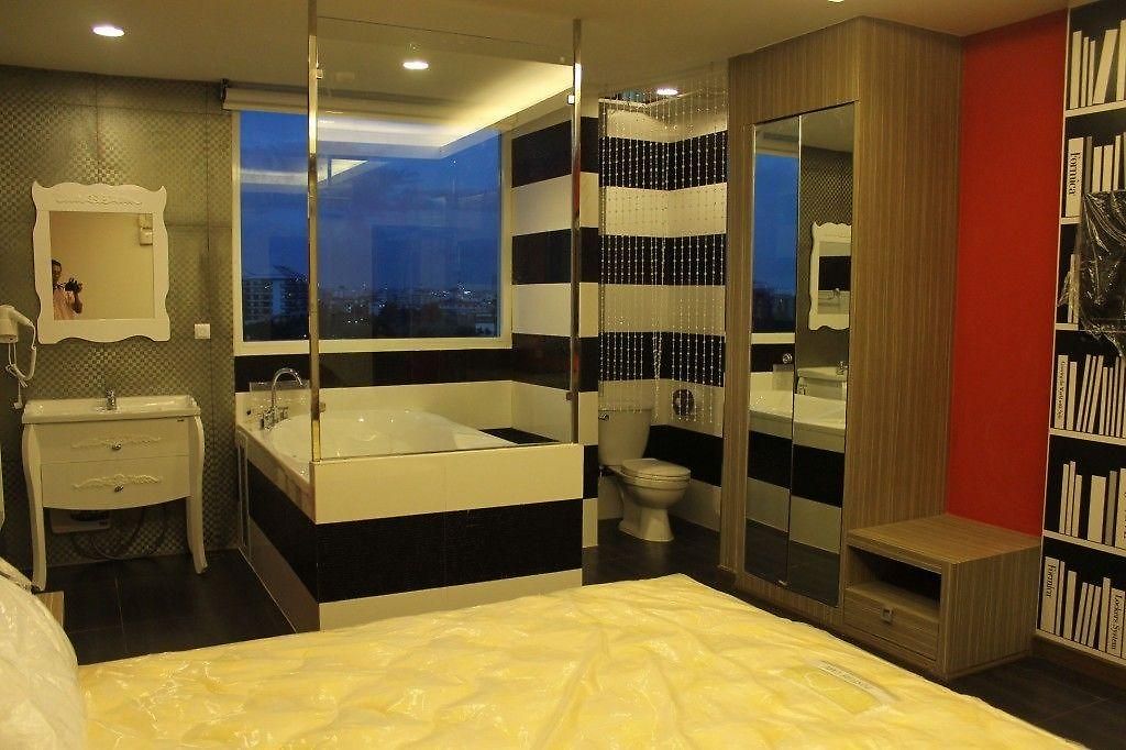 Chariot โรงแรม