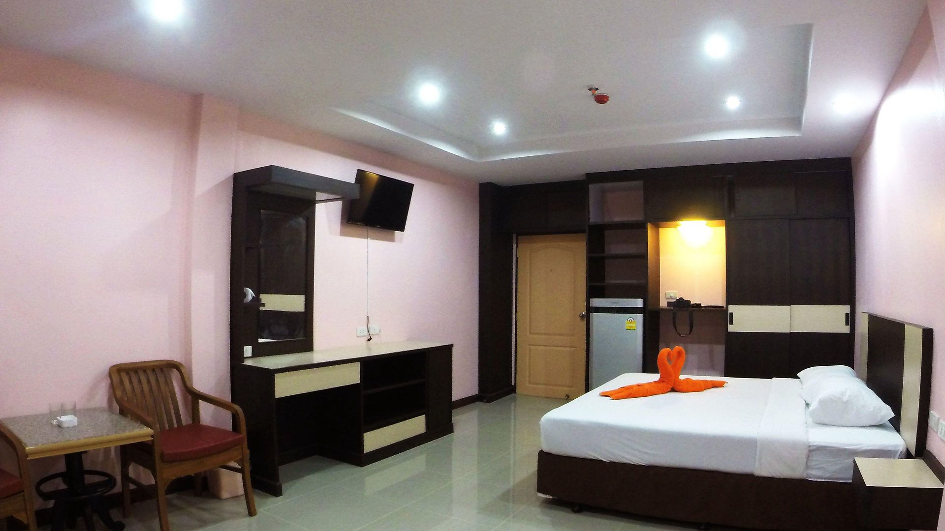 Oyo 523 Aa โรงแรม 2*