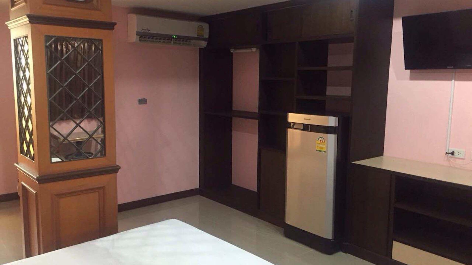 Oyo 523 Aa โรงแรม
