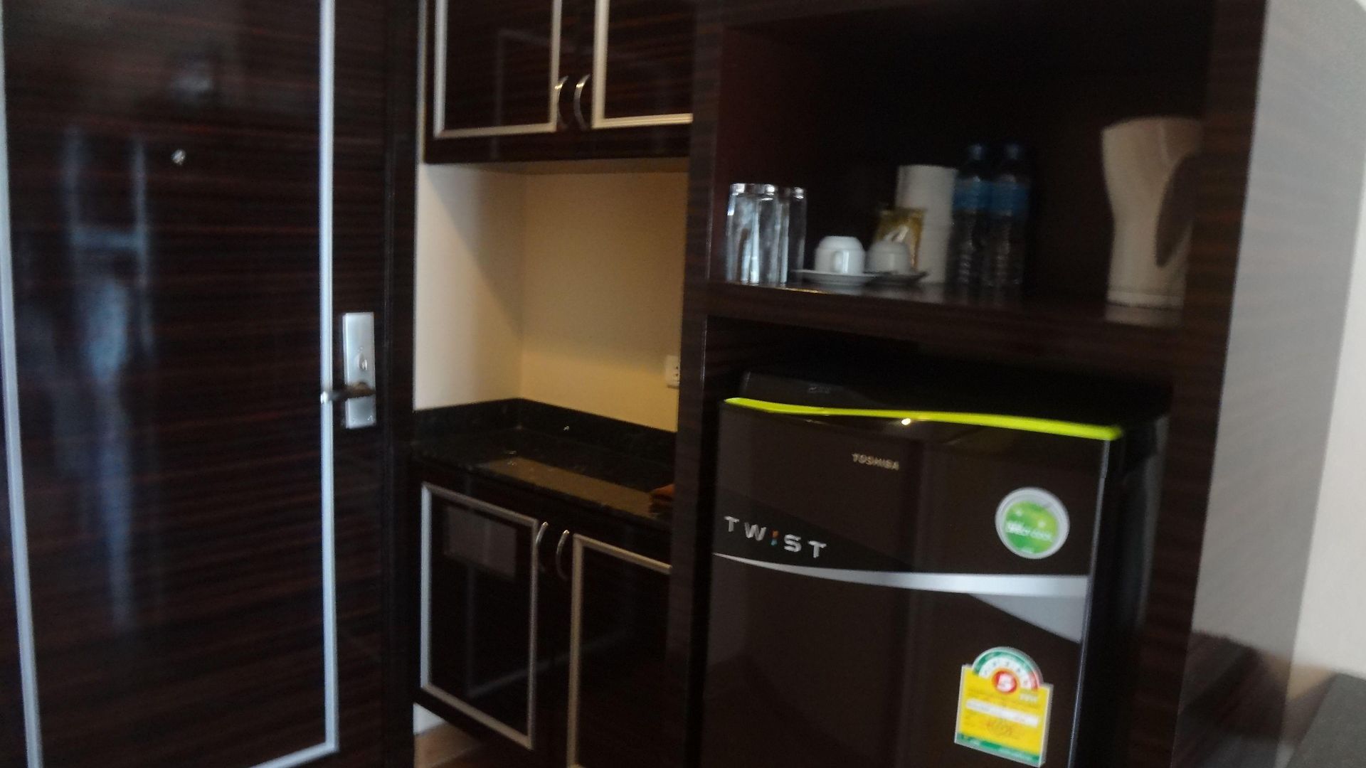 โรงแรม Land Royal
