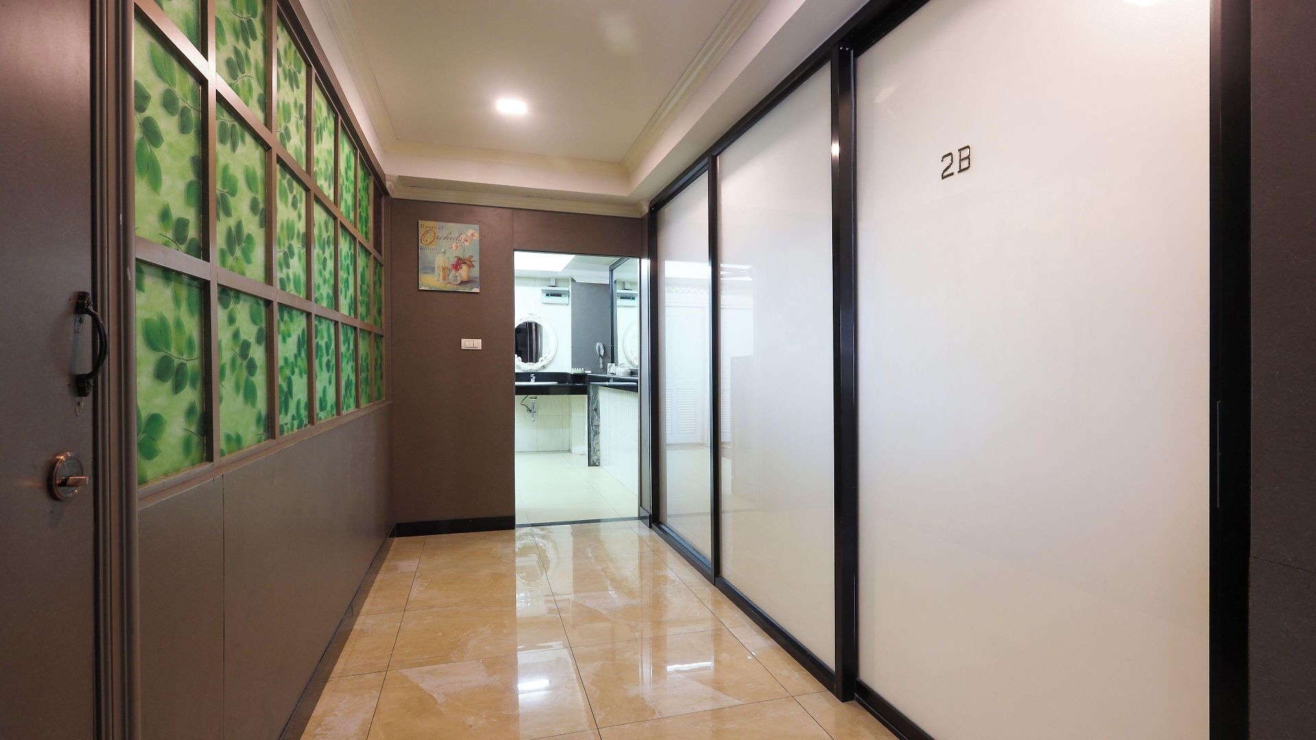 โรงแรม Land Royal 4*