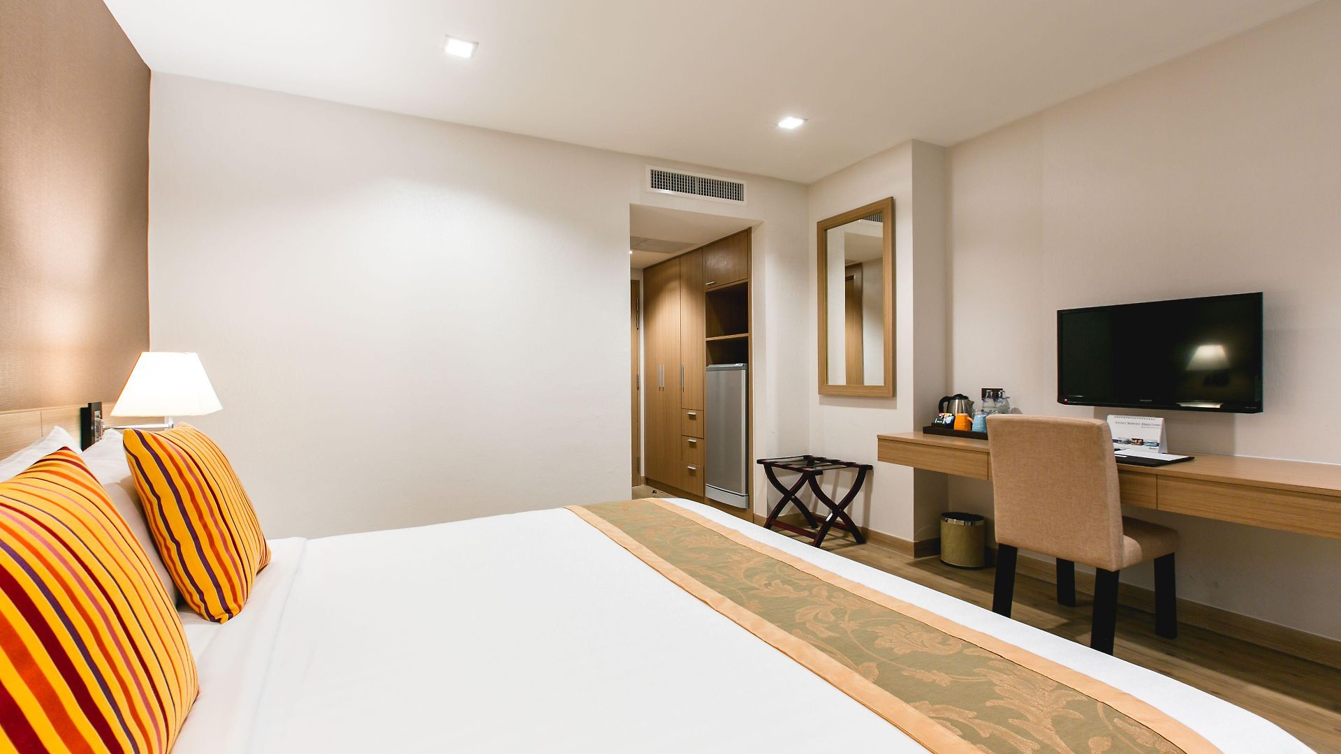 Adelphi โรงแรม Pattaya