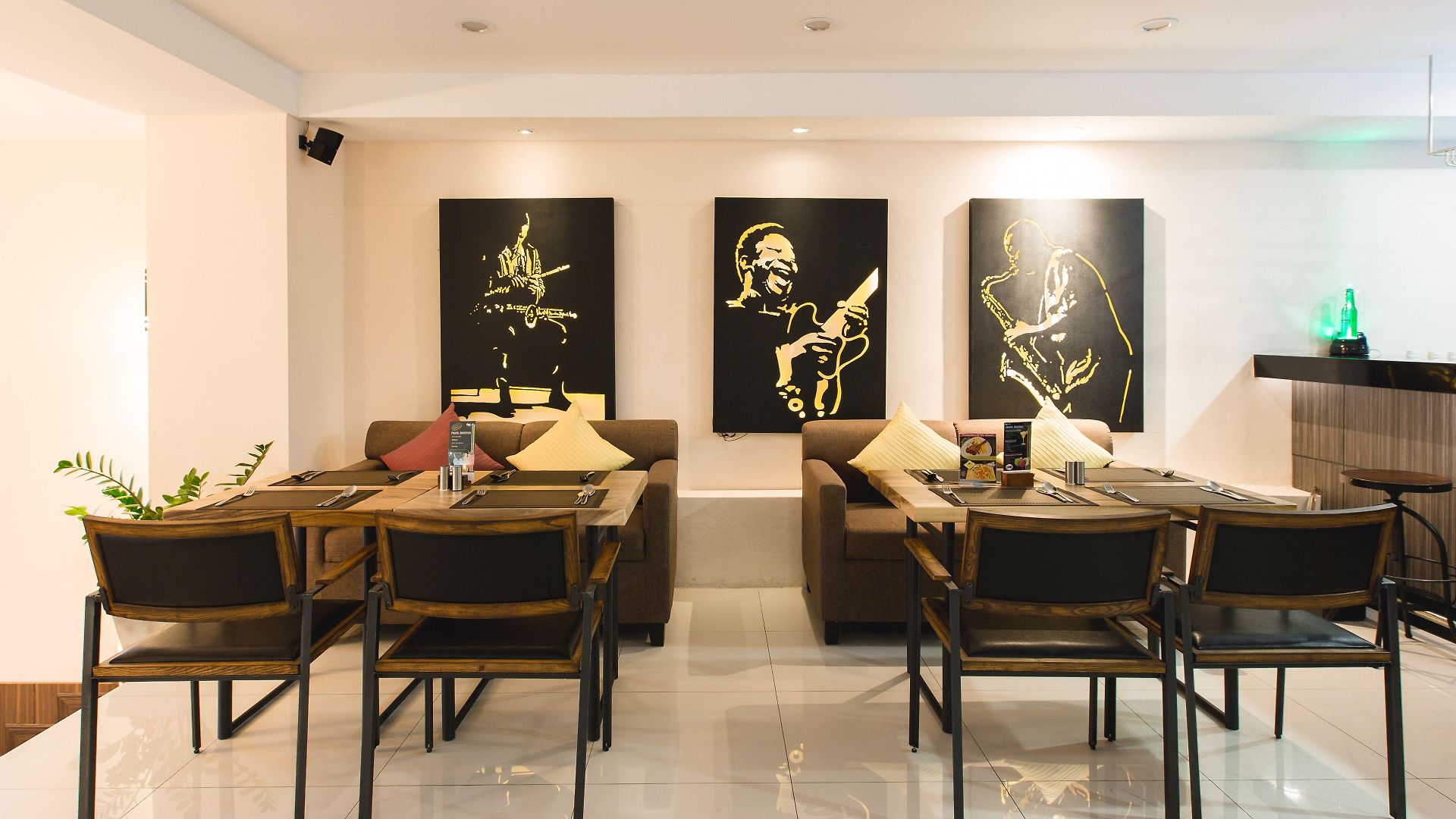 Adelphi 4* Pattaya