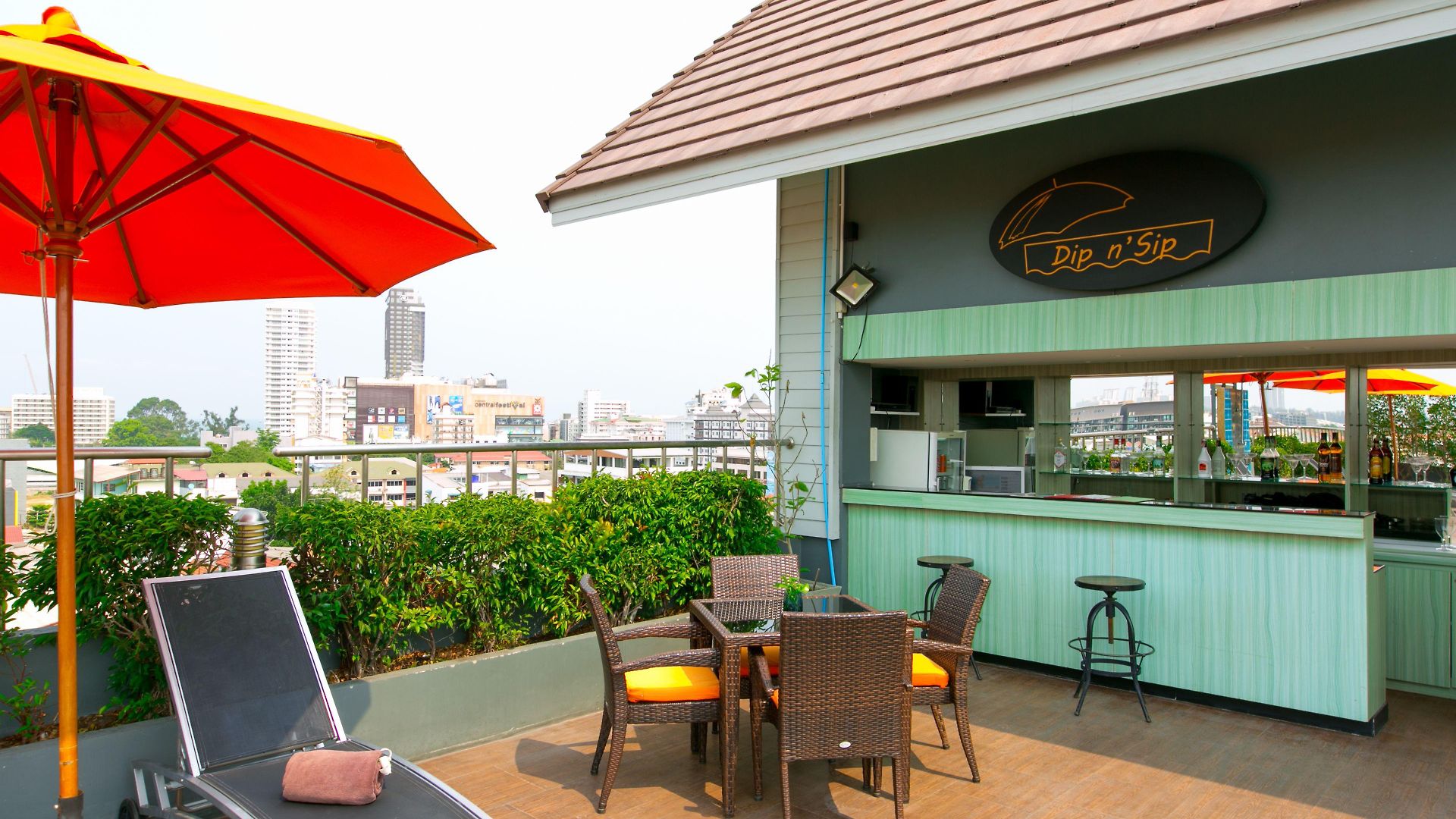 Adelphi โรงแรม 4*