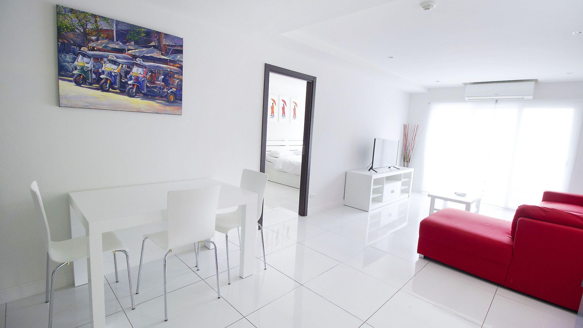 อพาร์ทเม้น The Place Pratumnak By Sunny Pattaya