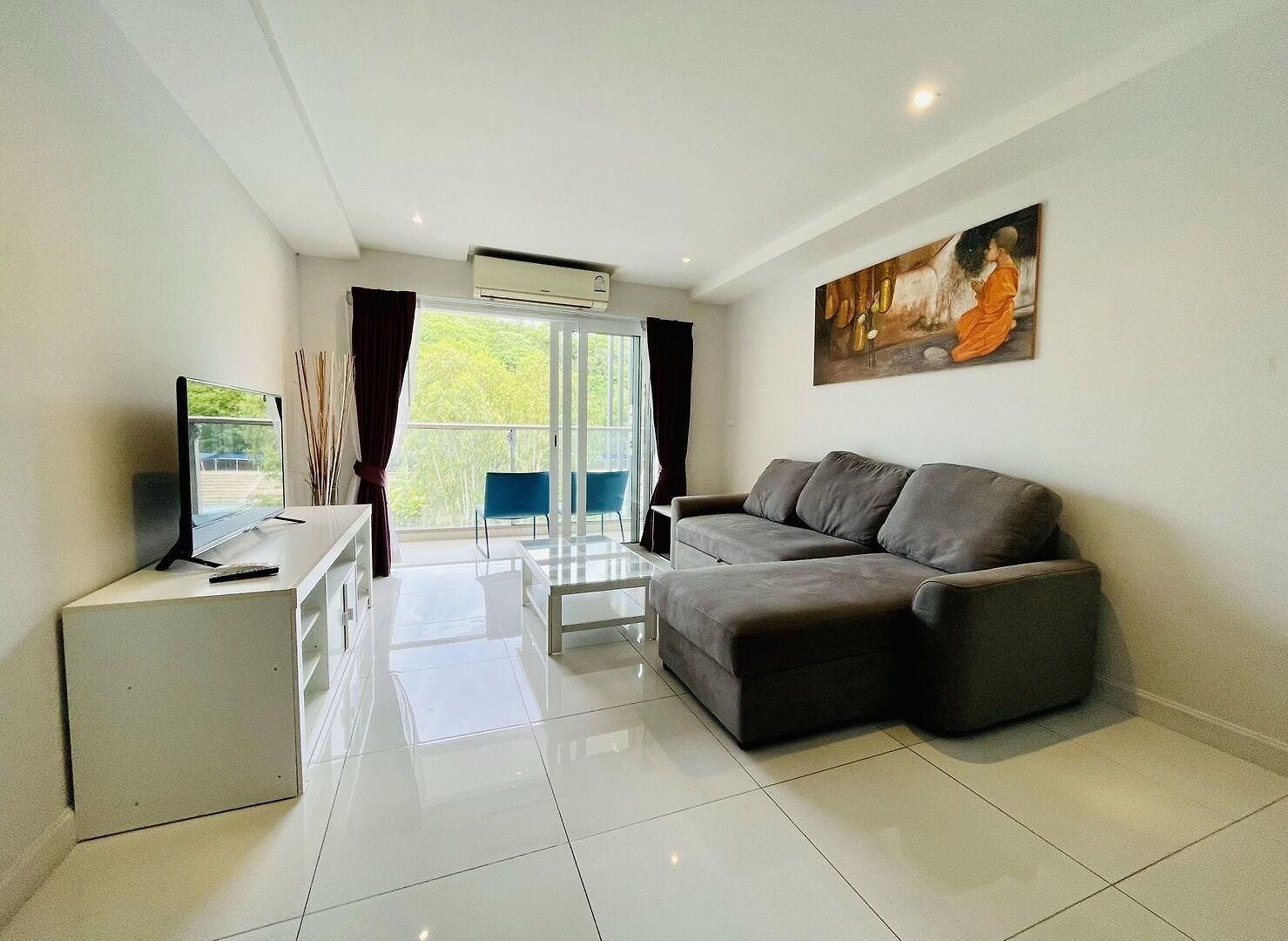 อพาร์ทเม้น The Place Pratumnak By Sunny Pattaya
