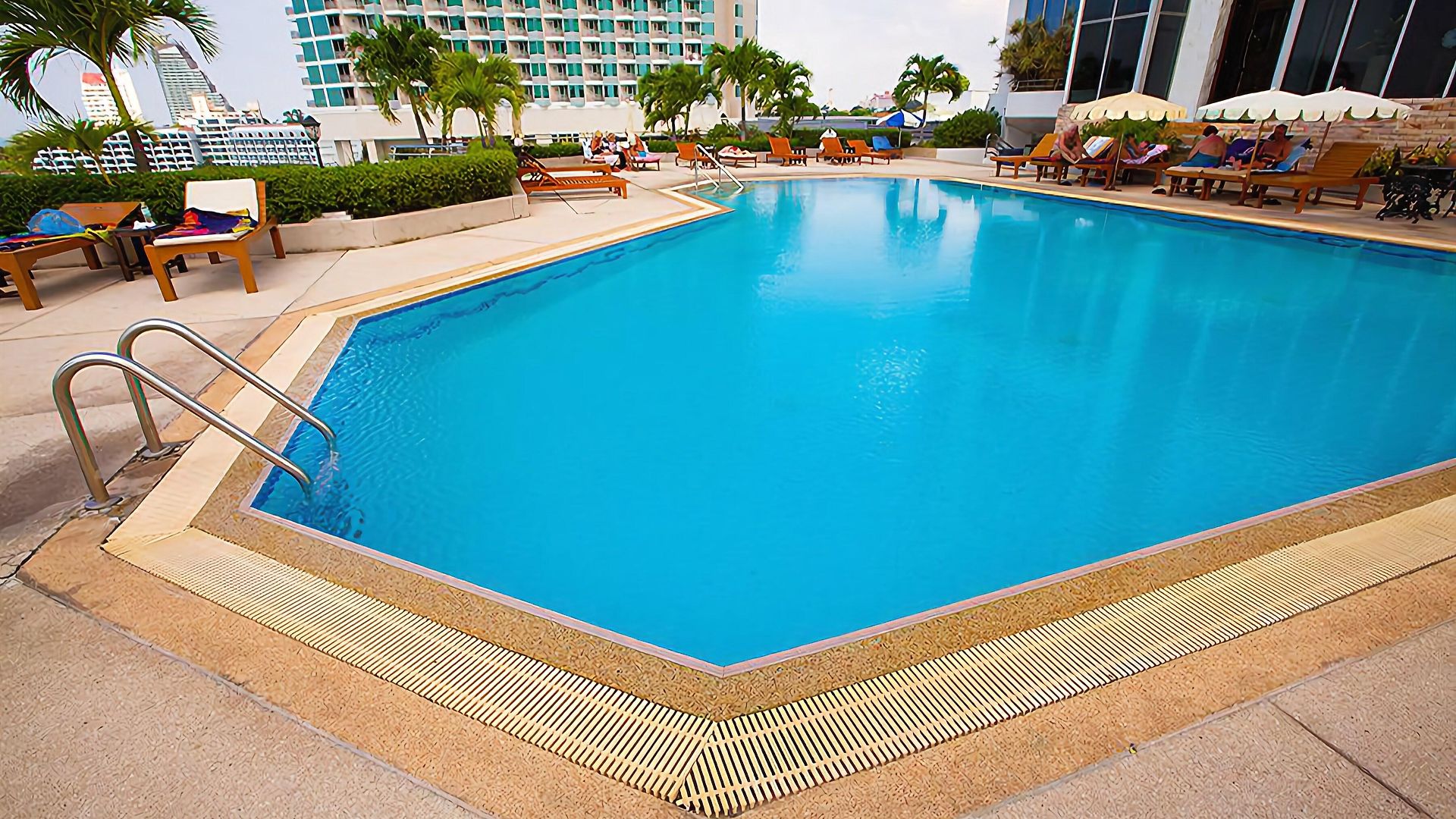 มาร์คแลนด์ บีช วิว โรงแรม Pattaya