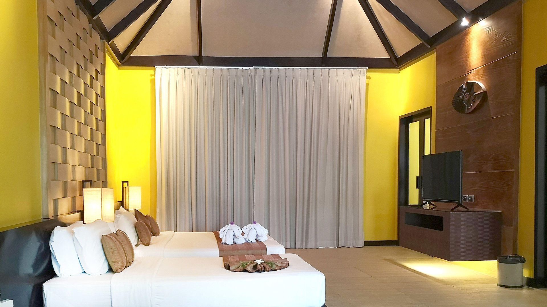 เดอะ ซายน์ พรีเมียม 5* Pattaya