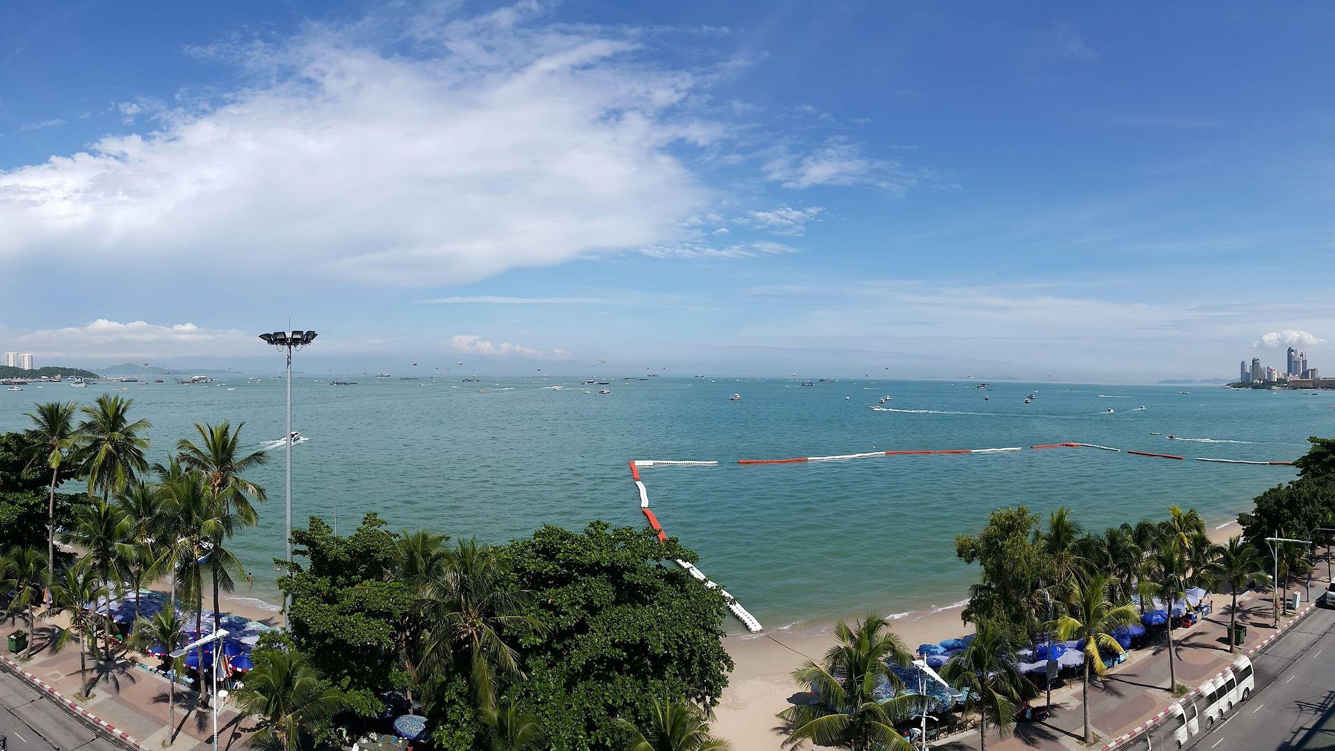 โรงแรม เซเรโนเทล พัทยา