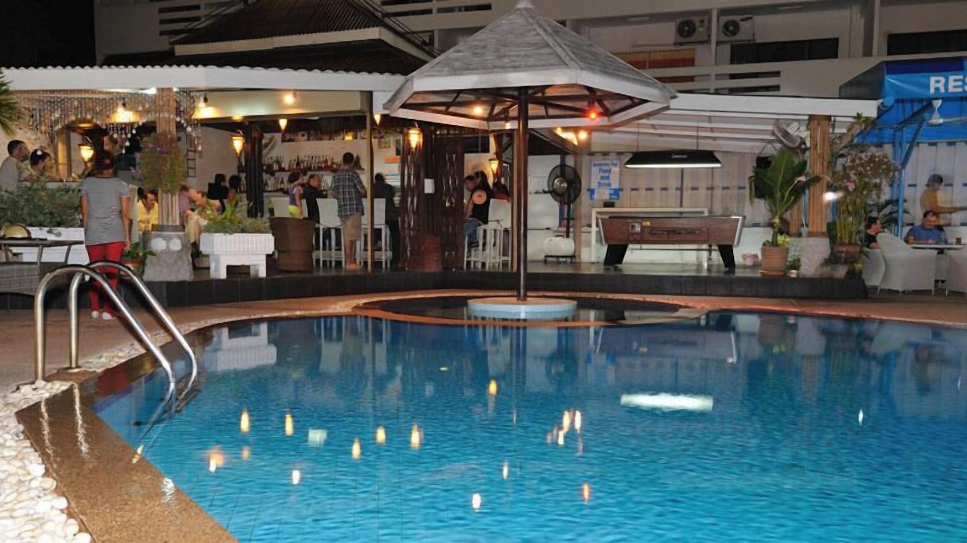 Marina Inn *