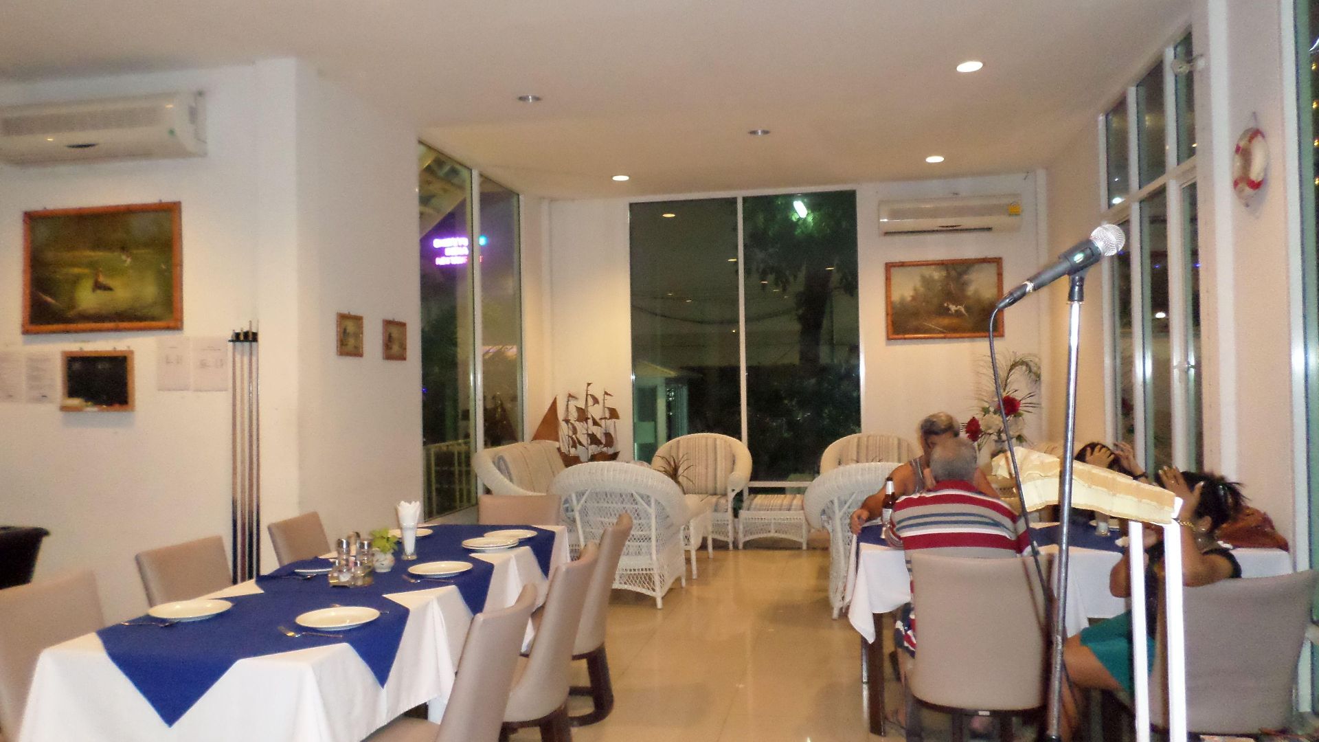 Nautical โรงแรม 3*