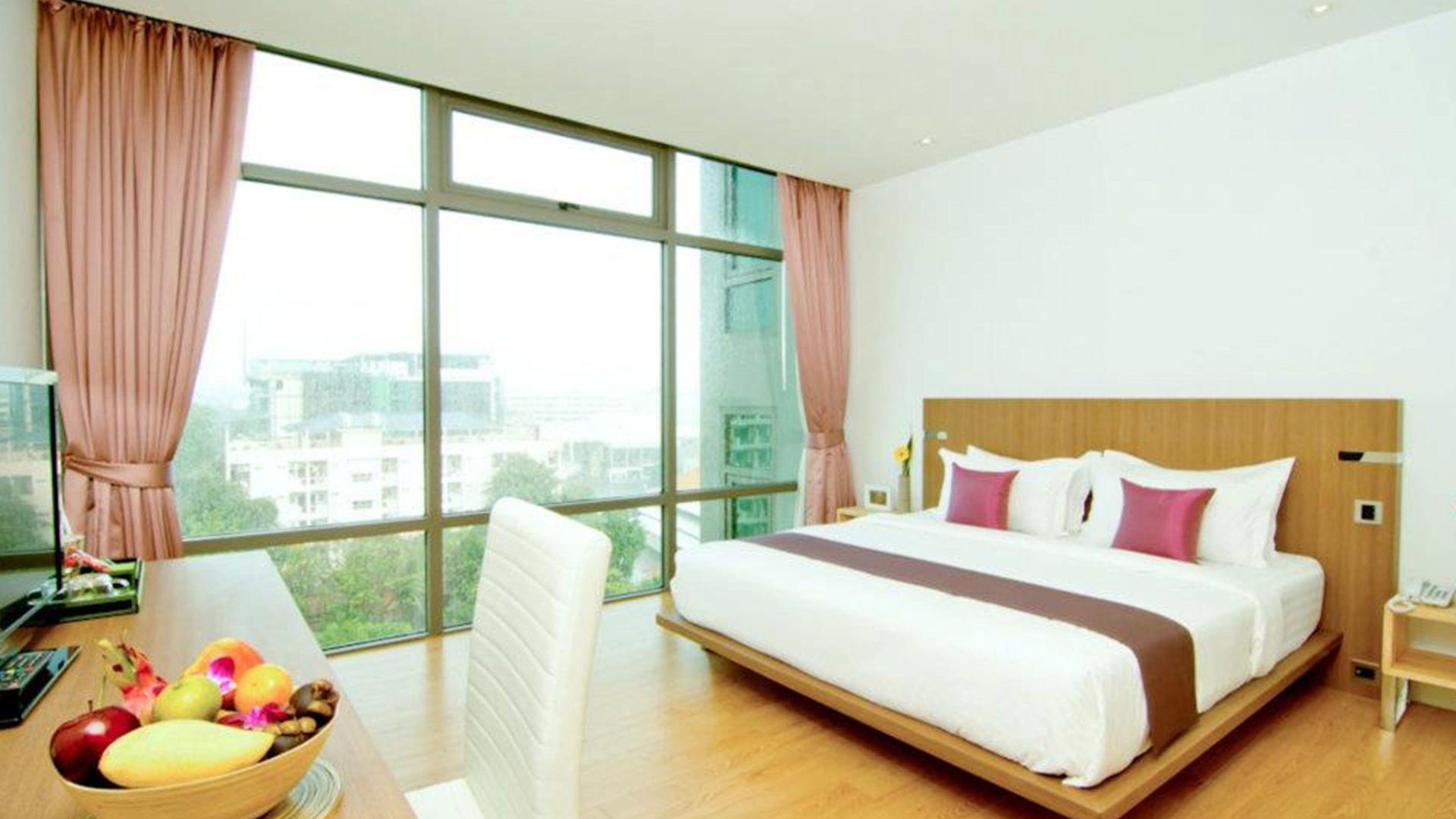 โรงแรม Seven Zea Chic