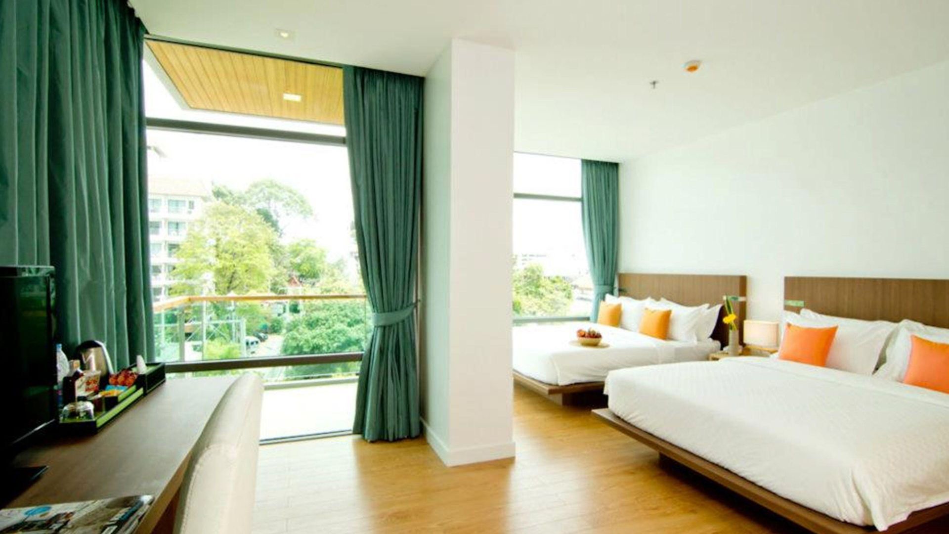 Seven Zea Chic 4* Pattaya