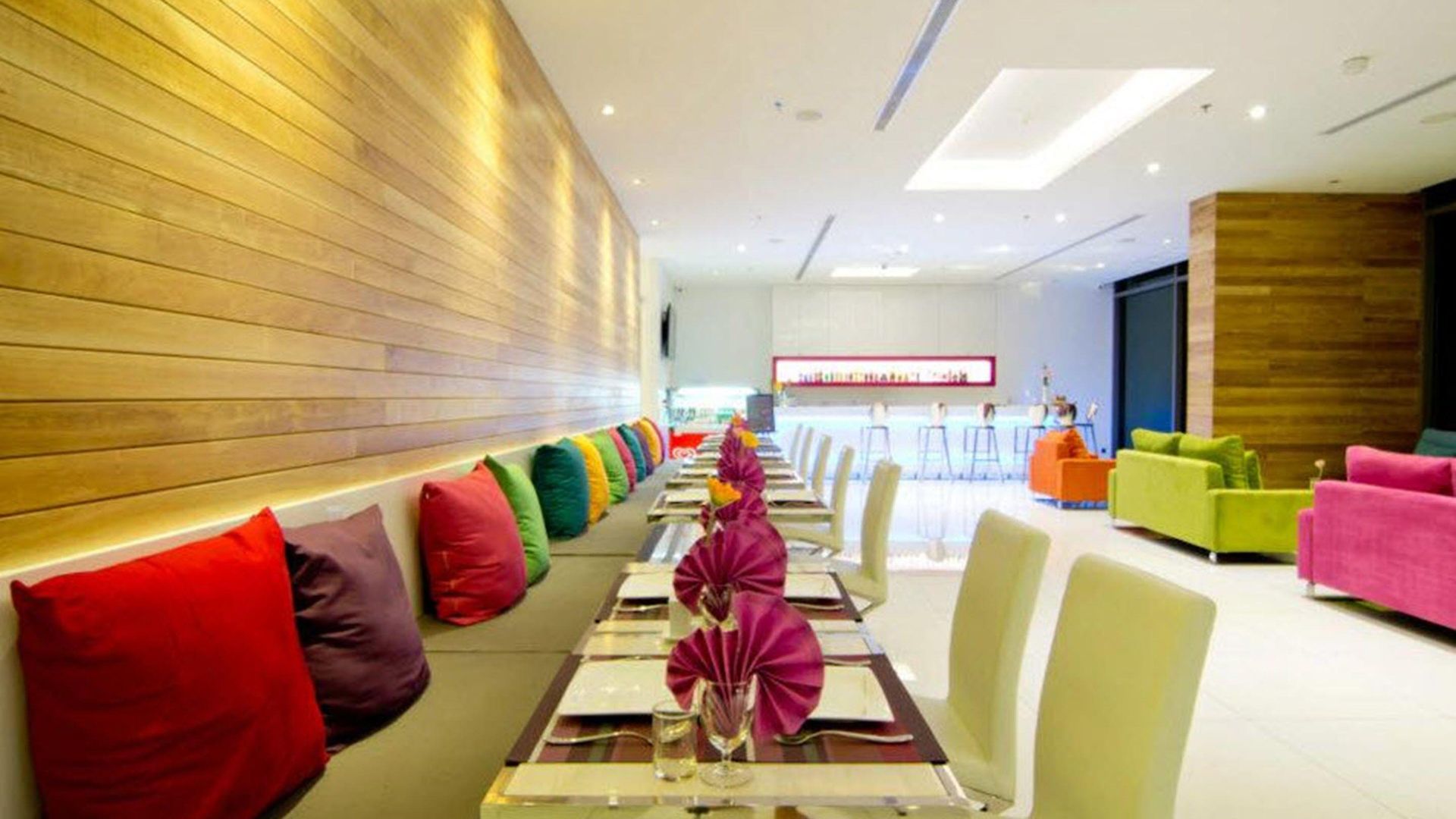 Seven Zea Chic โรงแรม