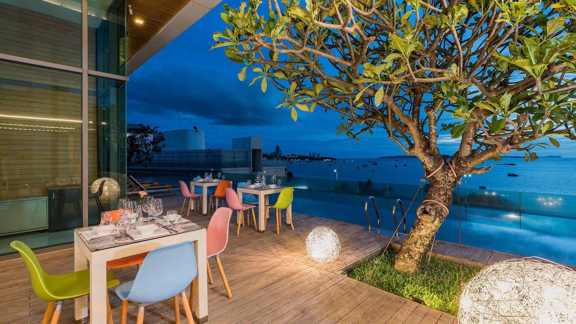 Seven Zea Chic 4* Pattaya