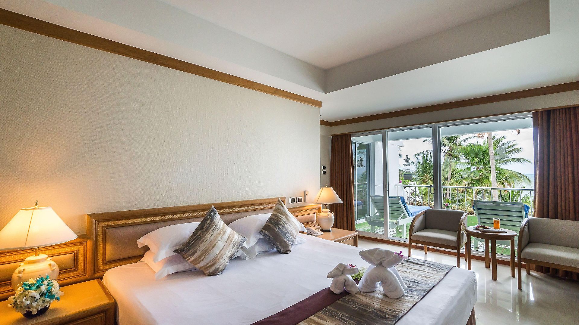 โรงแรม Royal Cliff Terrace 5*