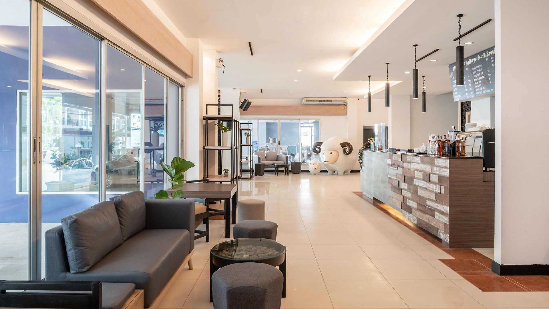 Kokotel South รีสอร์ท Pattaya