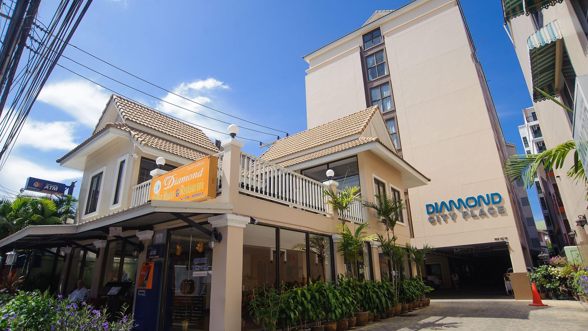 โรงแรม Diamond Place