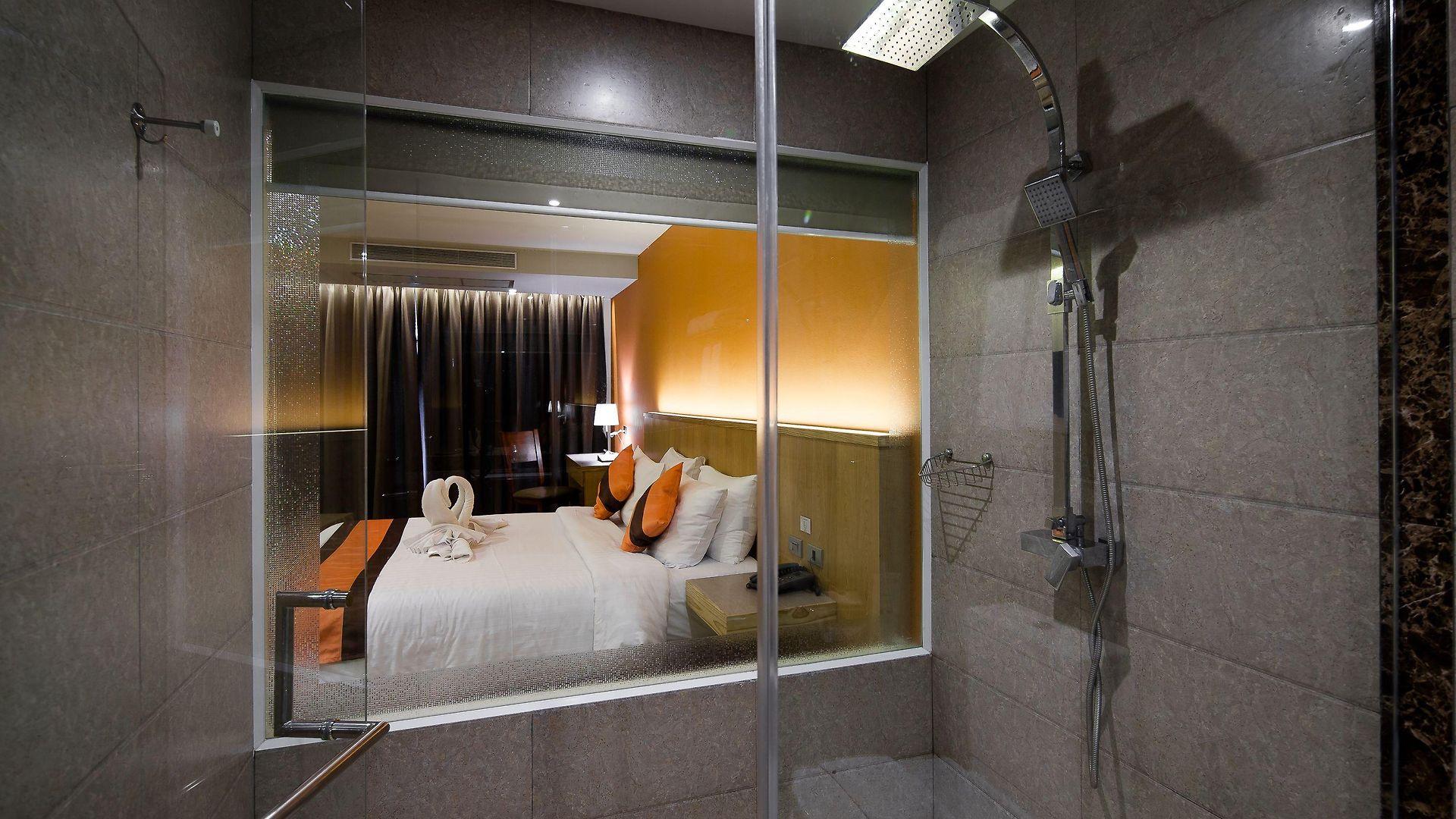 บาลีฮาย เบย์ พัทยา โรงแรม 4*