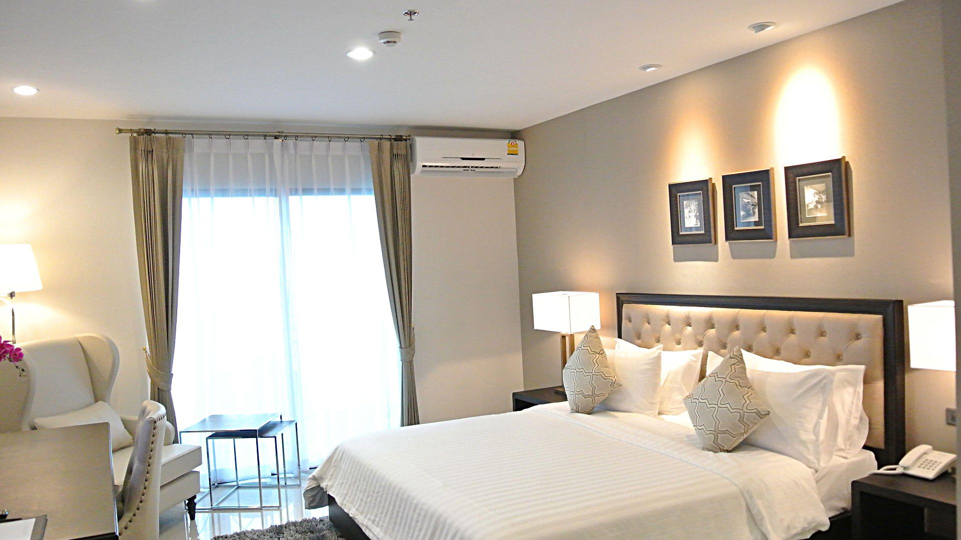 โรงแรม Sn - Sha 4*