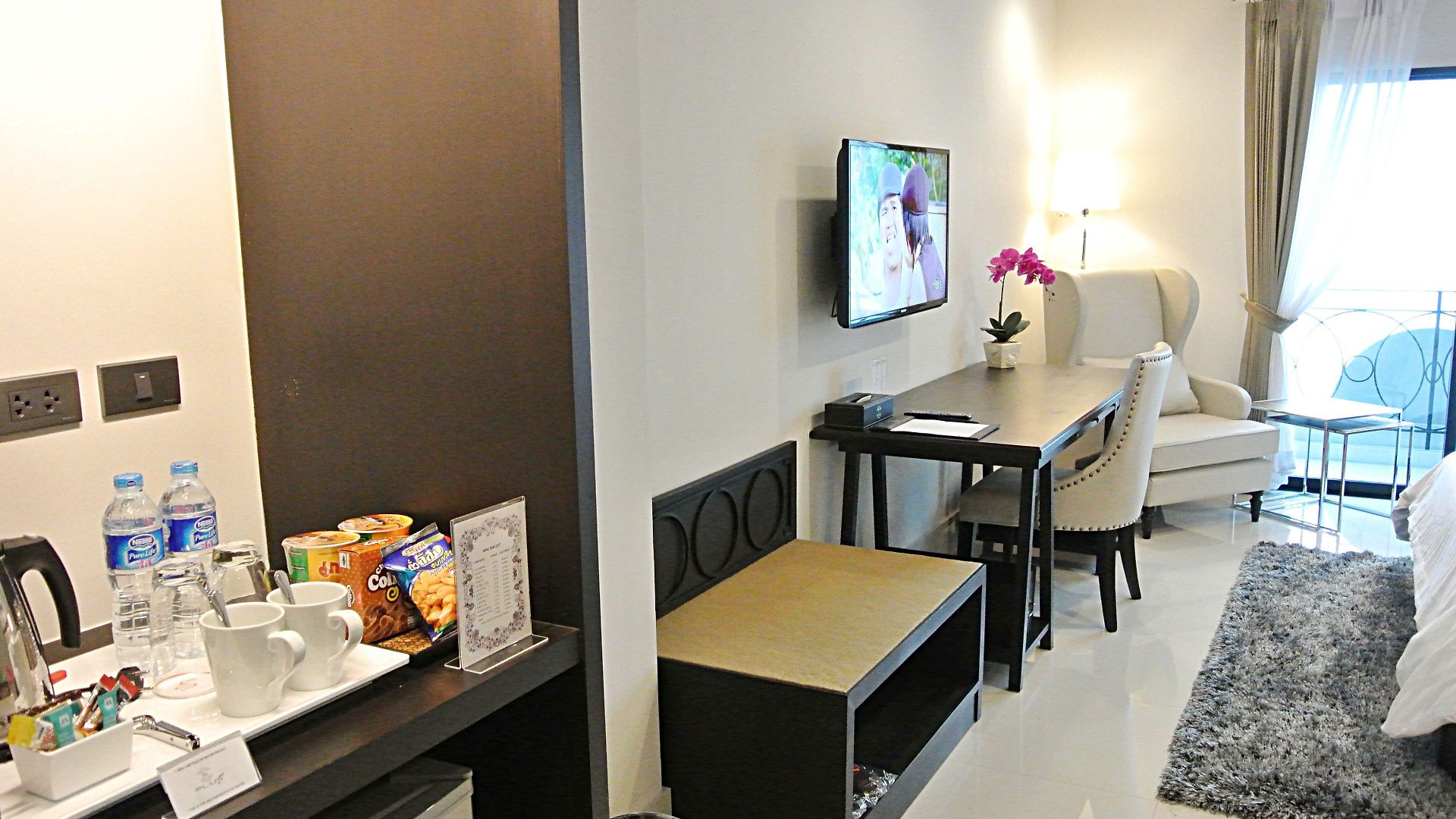 Sn - Sha โรงแรม