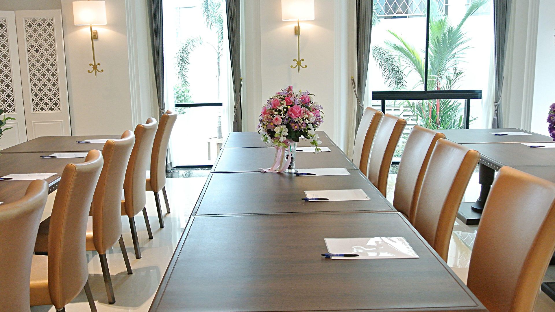 โรงแรม Sn - Sha