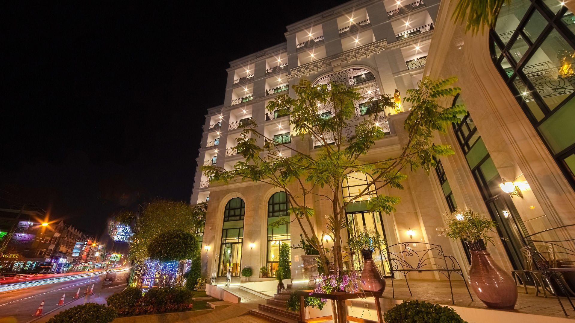 โรงแรม Sn - Sha 4*
