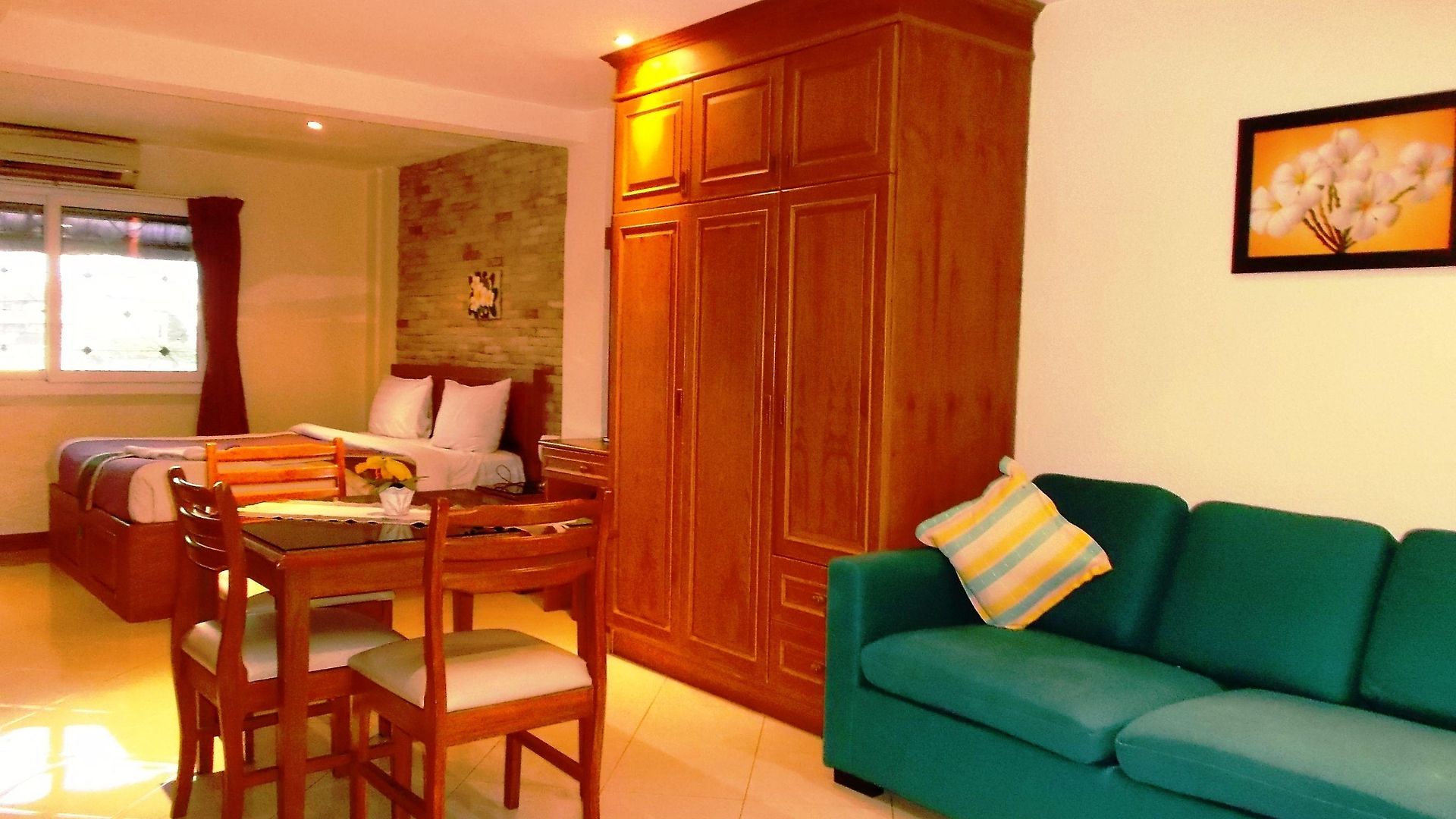 Chaiyapoon Guest house