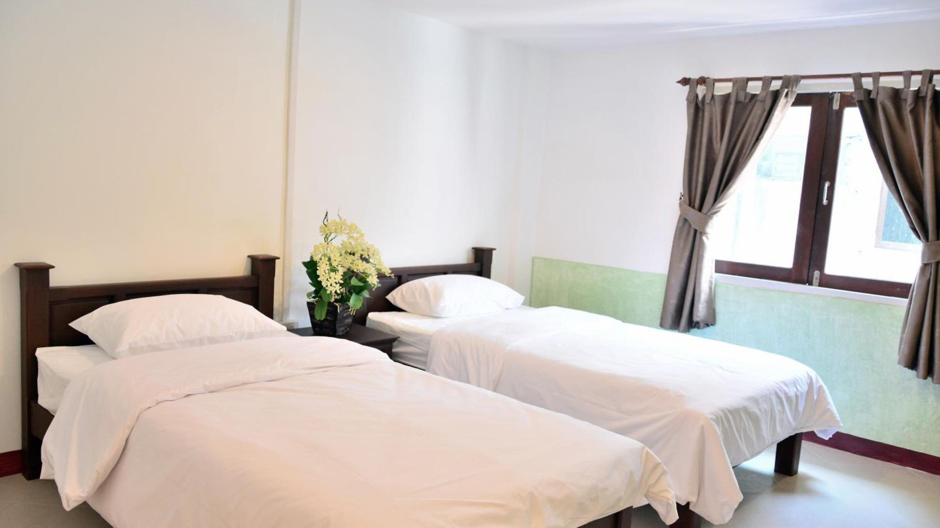 Seedling House 2* Pattaya