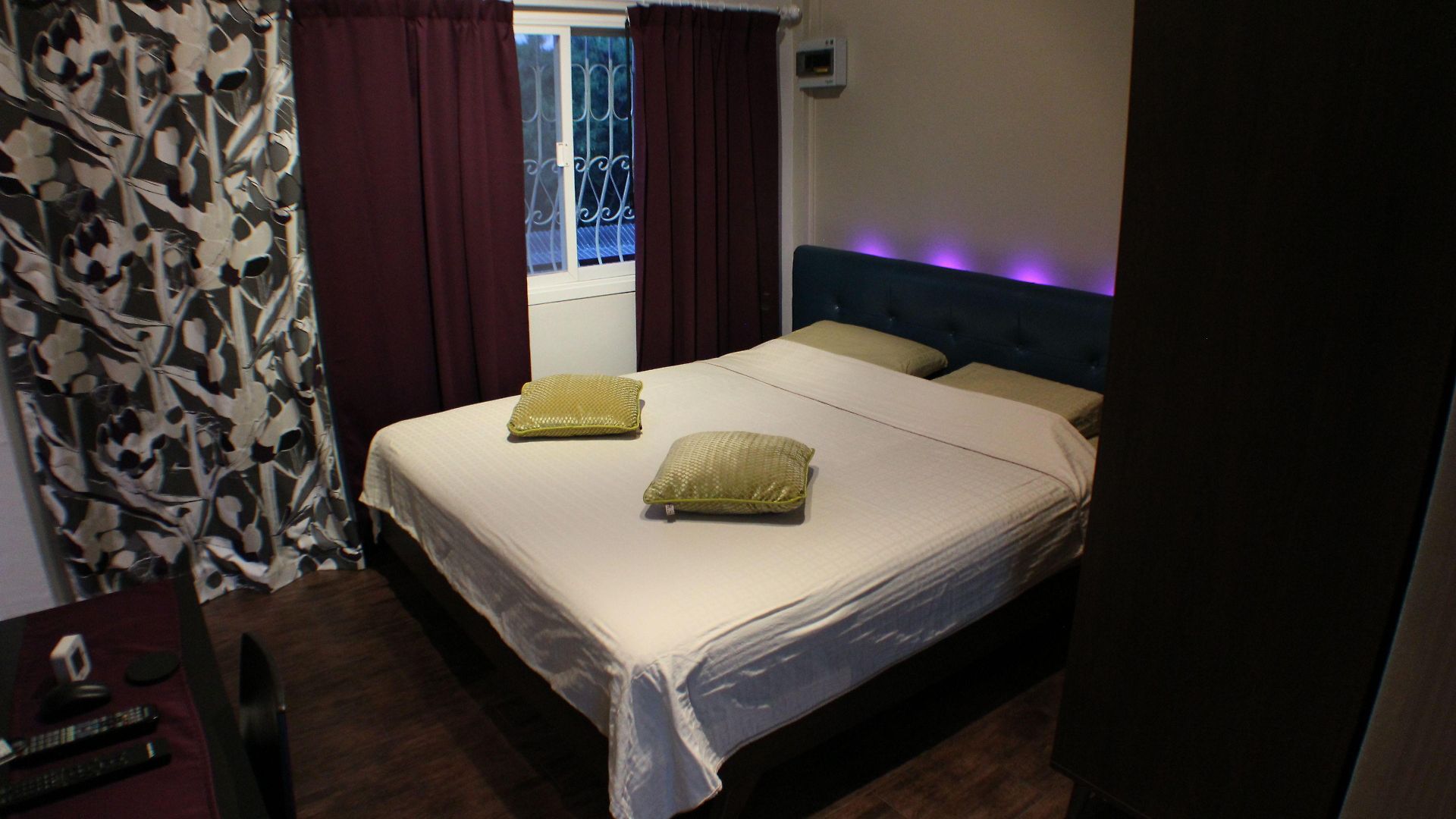 Oyo 838 Aromdee Hotel
