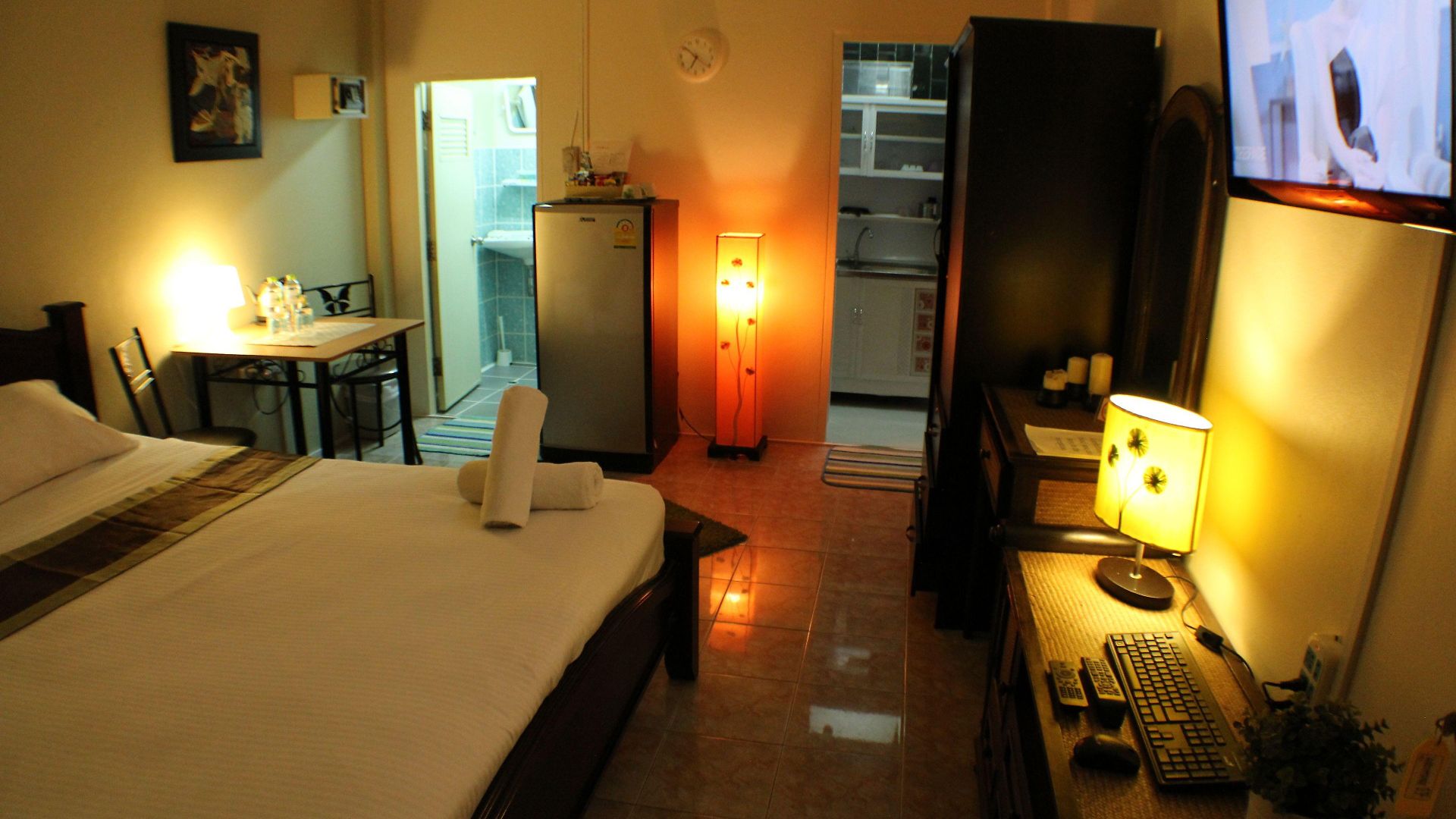 Oyo 838 Aromdee Hotel 2*
