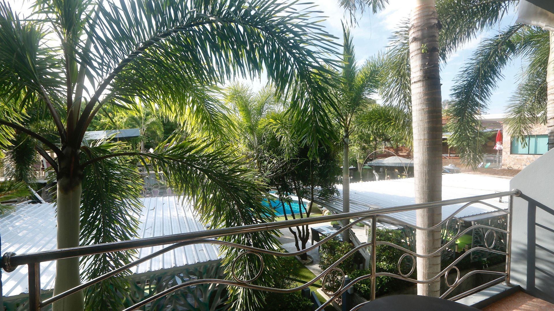 โรงแรม โมเมนโต