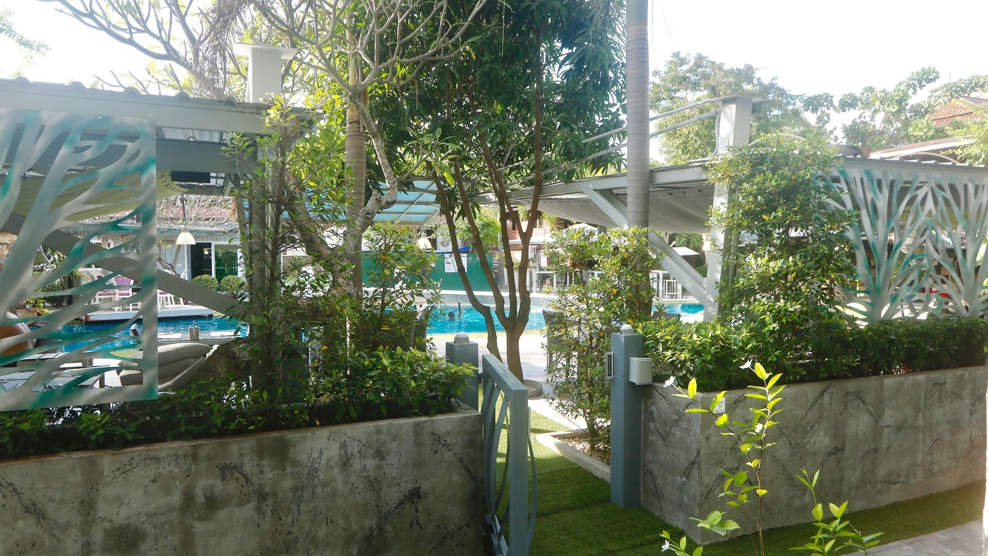 โรงแรม โมเมนโต 3*