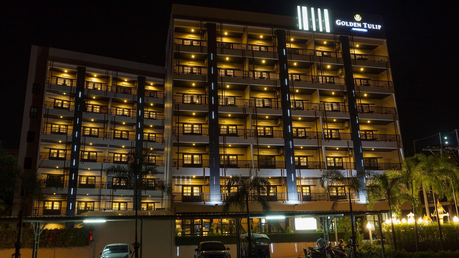 โรงแรม โกลเดนท์ทิวลิป เอสเซนเชียล พัทยา