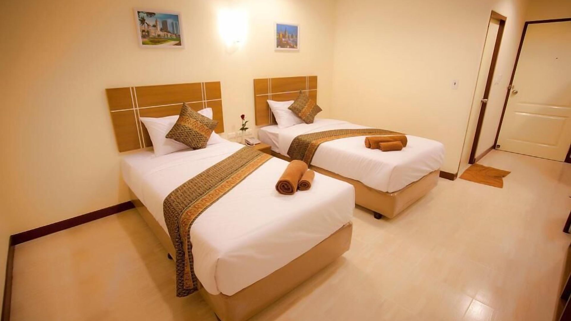 โรงแรม Iris Pattaya