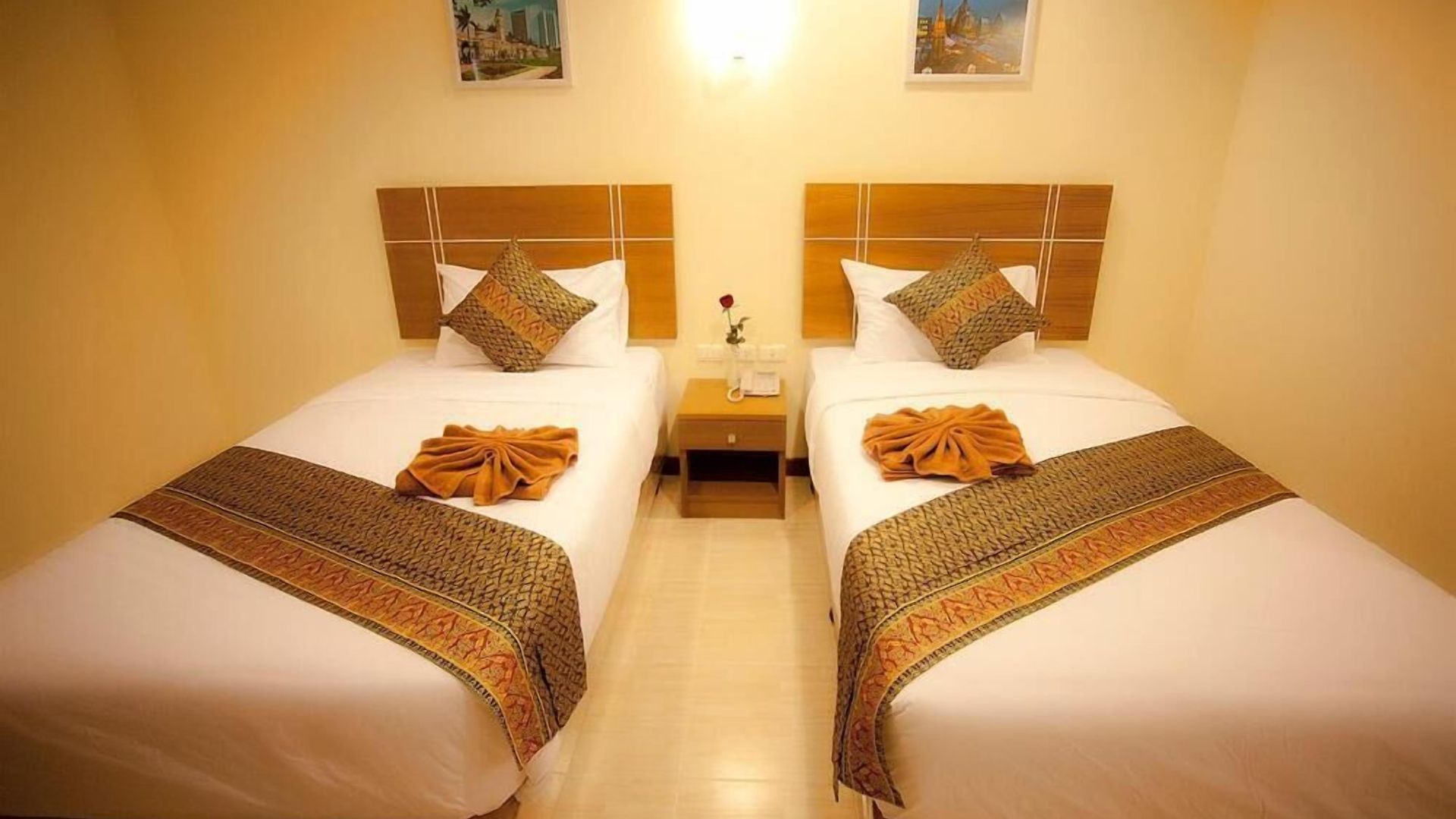 โรงแรม Iris 3*