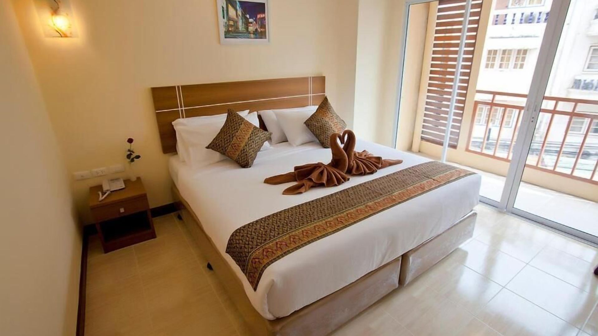 โรงแรม Iris 3*