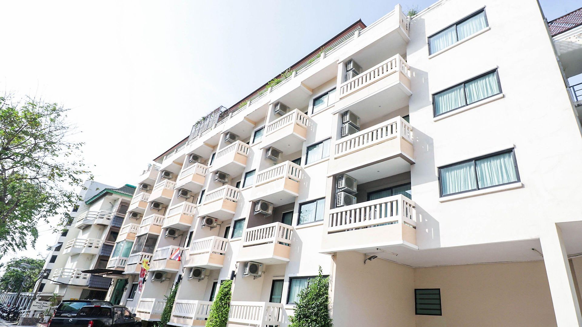 โรงแรม Natural 3*