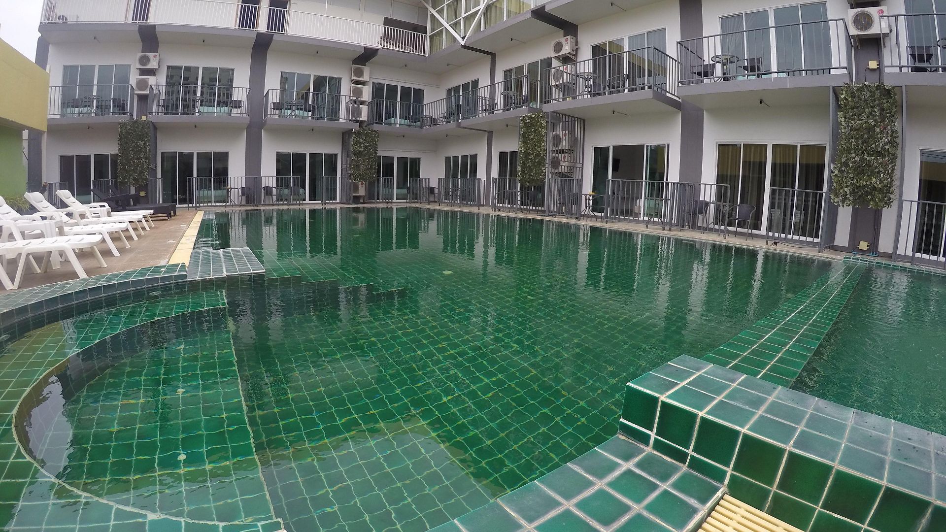 อนันตรา พัทยา 3* Pattaya