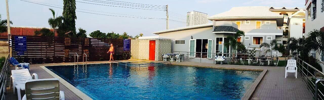 Oyo 824 Valida Hotel Pattaya
