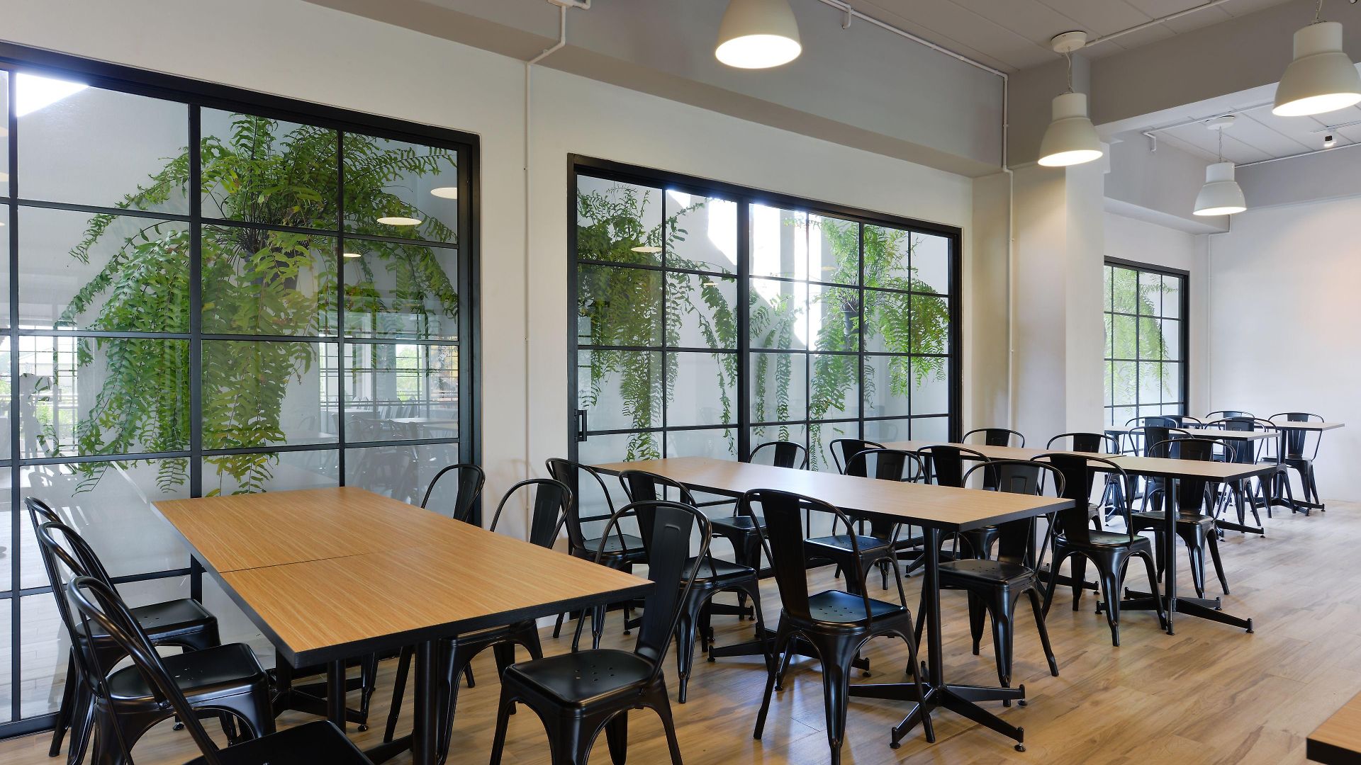 โรงแรม Ruenthip 4*
