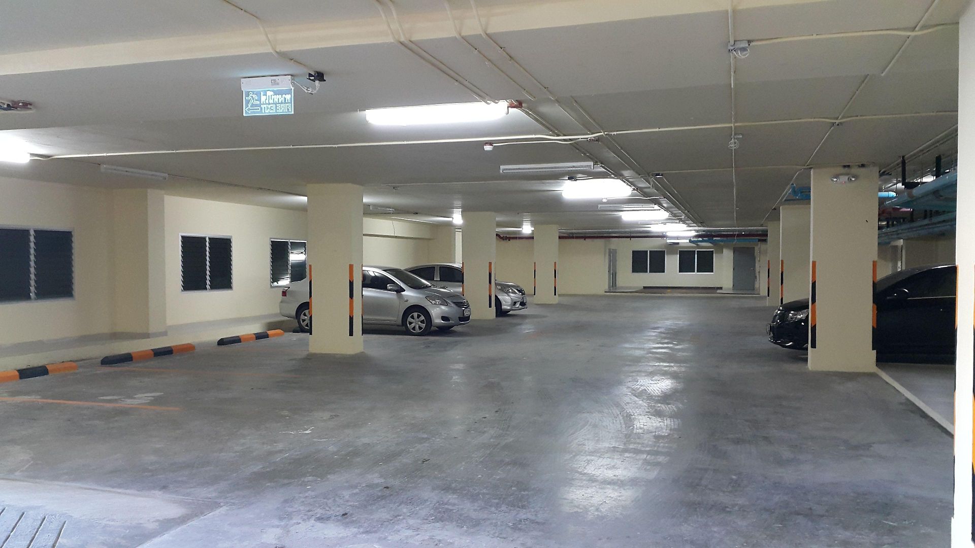 March โรงแรม 3*