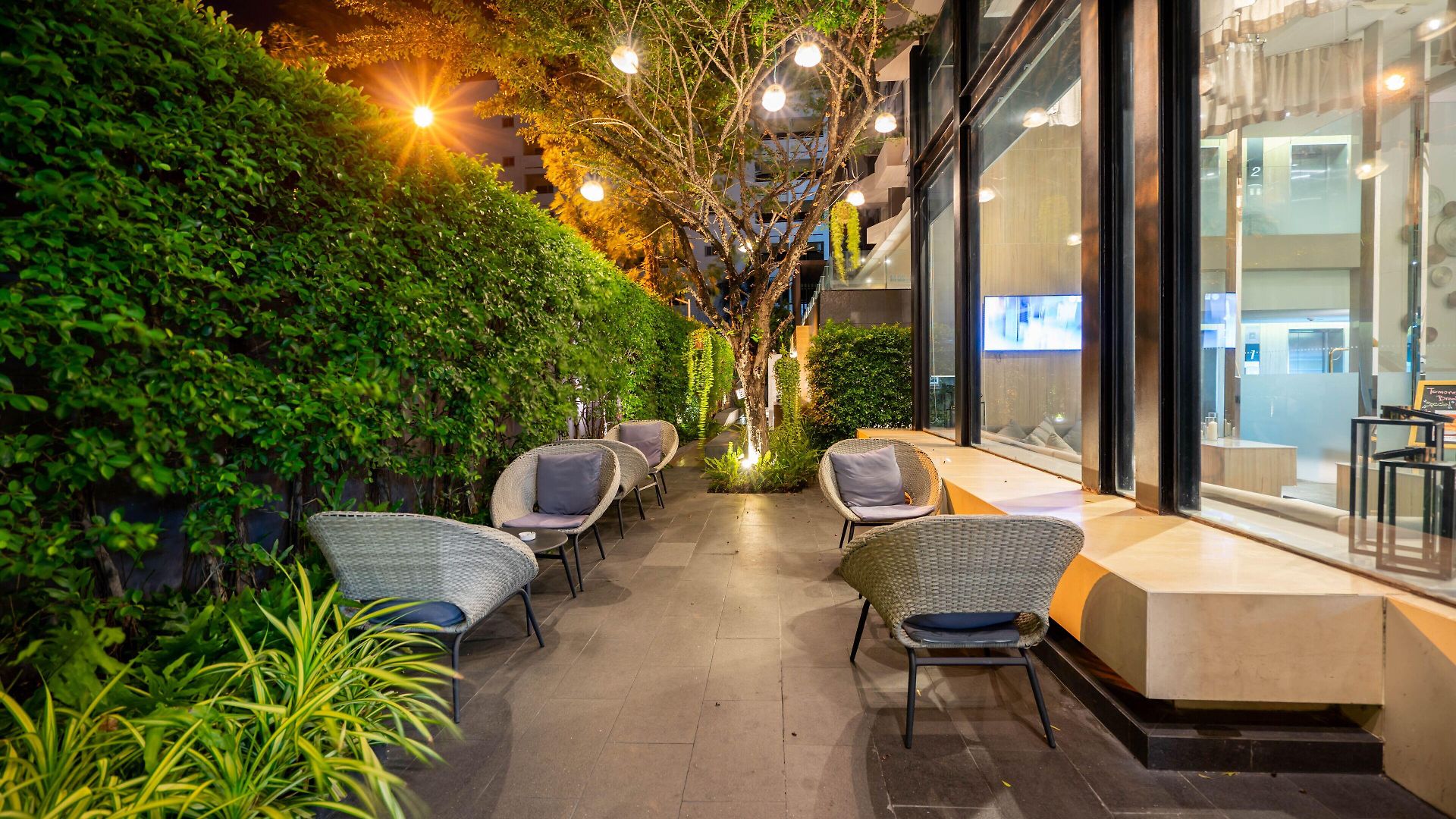 โรงแรม Aster And By At Mind Pattaya