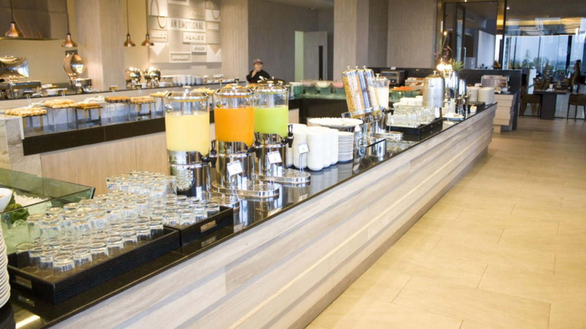 Tsix5 Phenomenal 5* Pattaya