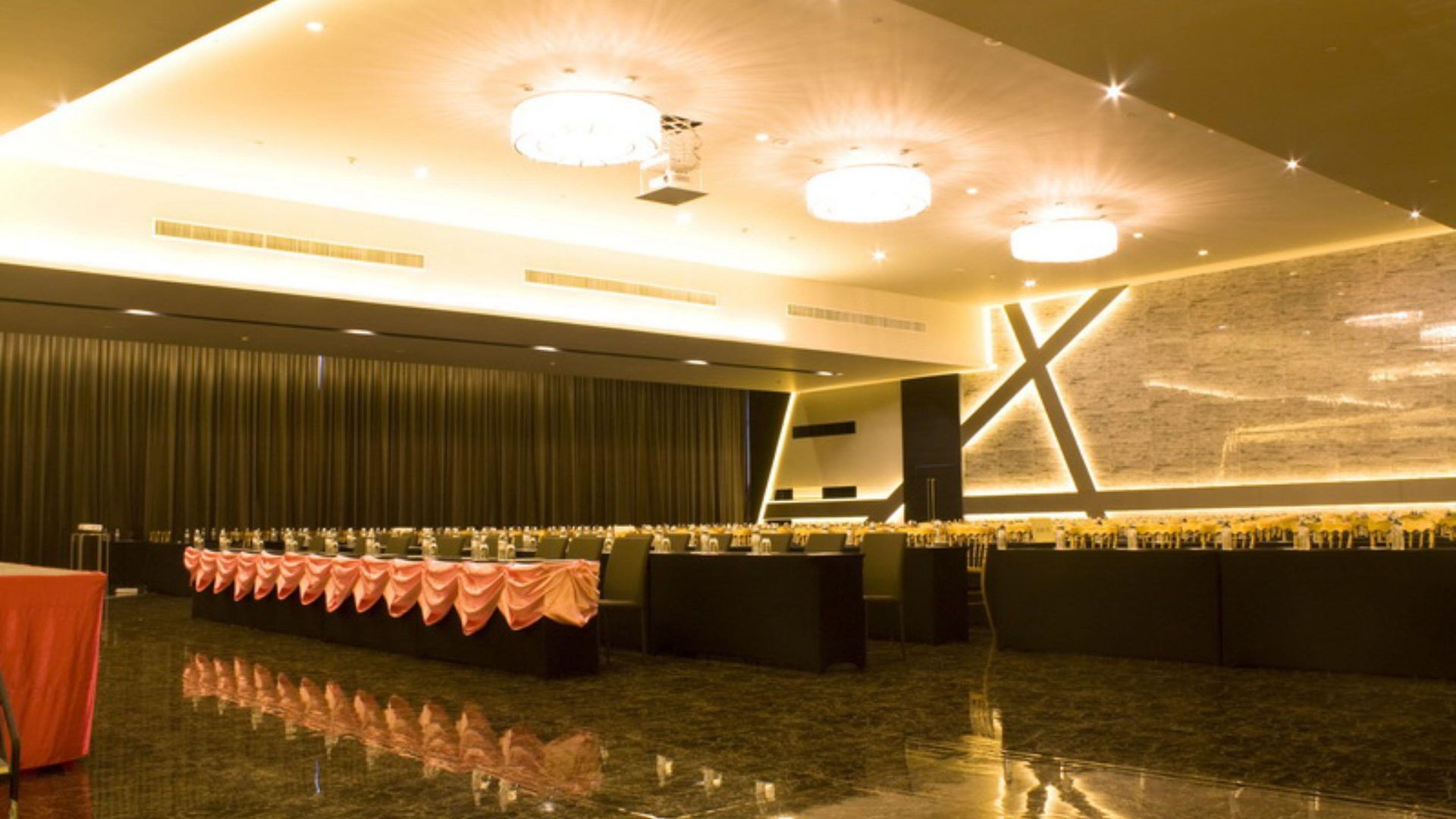 Tsix5 Phenomenal 5*