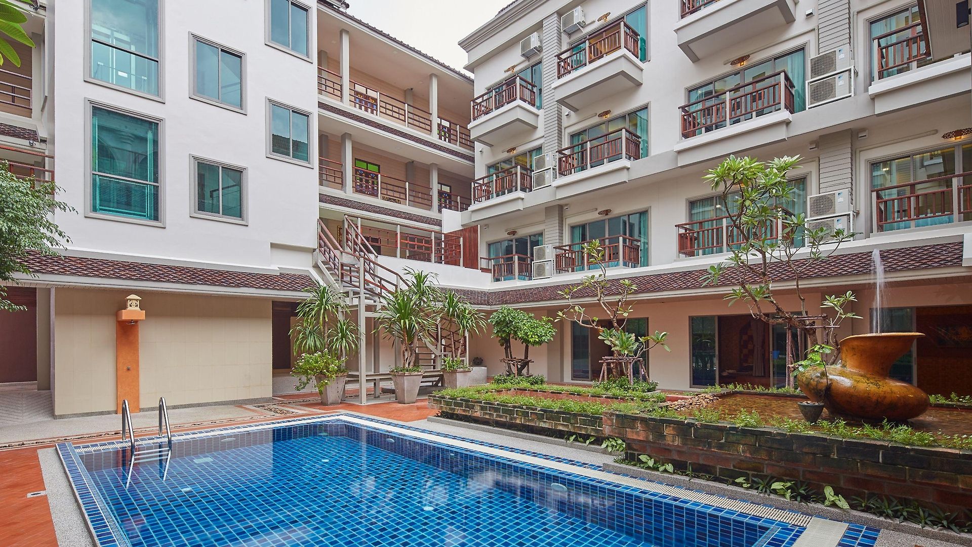รีสอร์ท The Agate Boutique Pattaya
