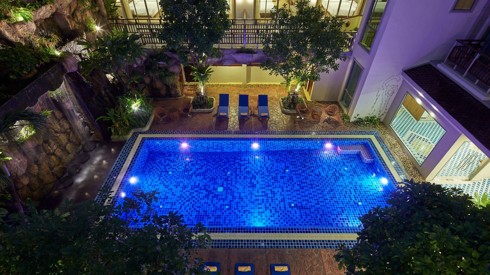 The Agate Boutique 4*